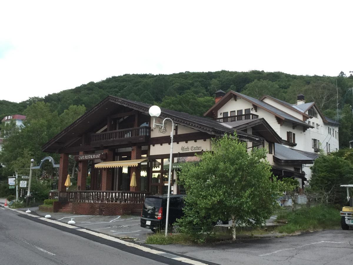白樺湖榮園 Hotel Chino Buitenkant foto